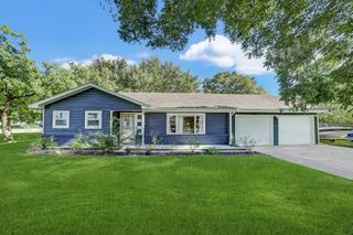 1 4th Avenue N, Texas City, TX 77590