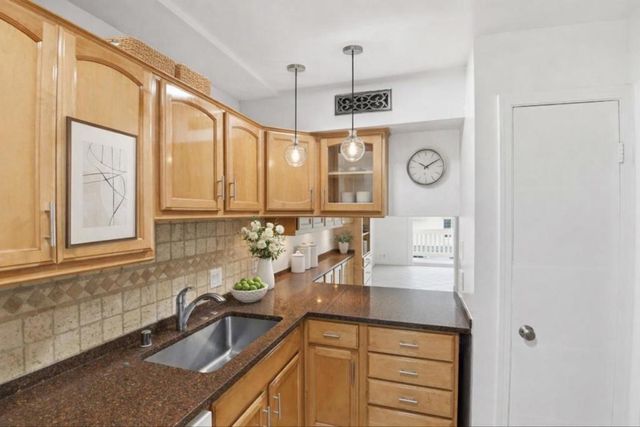 3375 Norton Way 5, Pleasanton, CA 94566