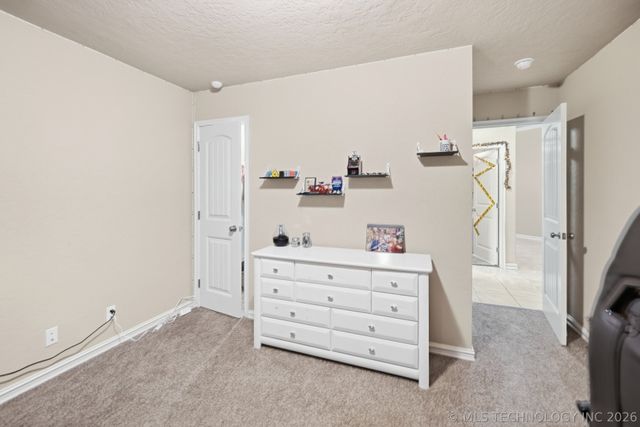 25420 Stonebridge Parkway, Claremore, OK 74019