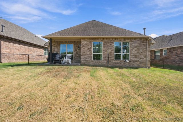 25420 Stonebridge Parkway, Claremore, OK 74019