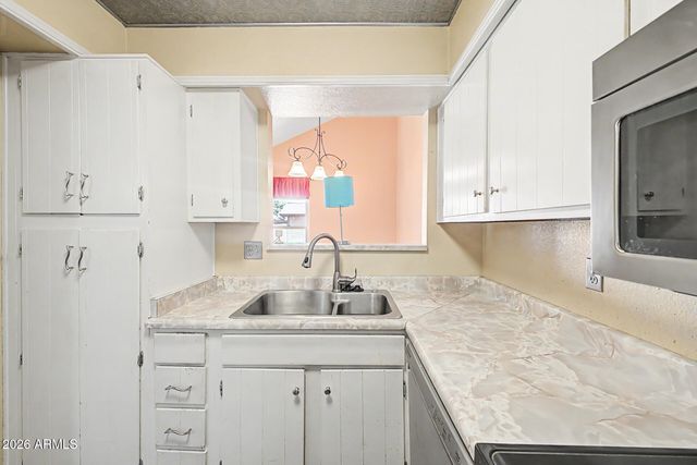 1827 E KIRKLAND Lane A, Tempe, AZ 85281