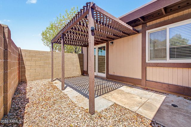 1827 E KIRKLAND Lane A, Tempe, AZ 85281