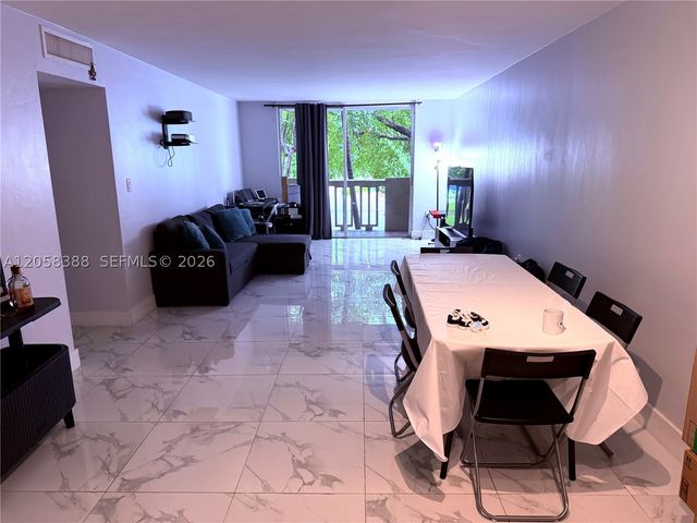 1800 Sans Souci Blvd 336, North Miami, FL 33181