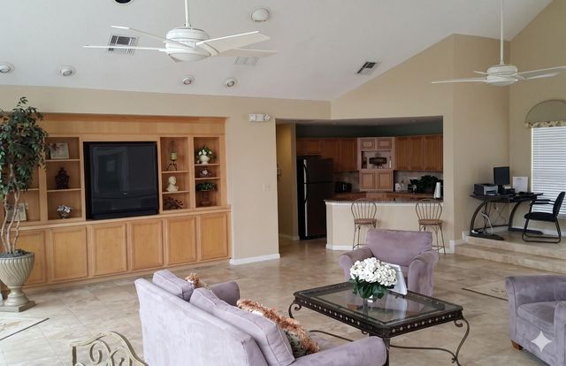 5530 CHRISHIRE WAY D107, Orlando, FL 32822