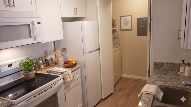 5530 CHRISHIRE WAY D107, Orlando, FL 32822