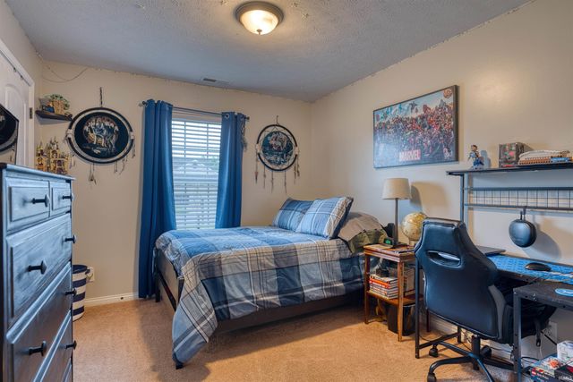 3700 Mariner Drive, Evansville, IN 47711