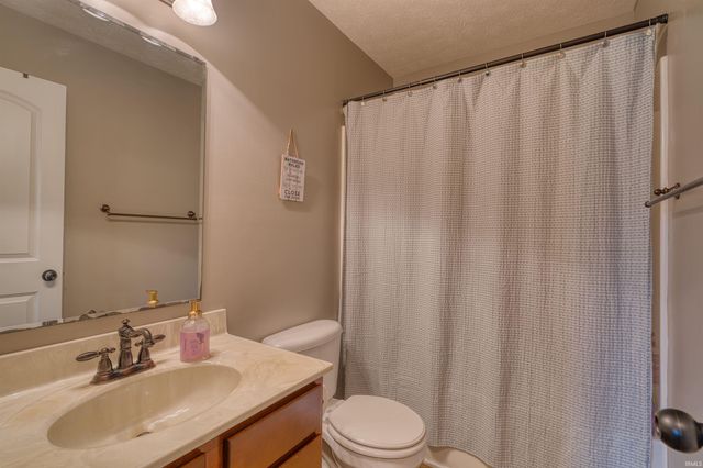 3700 Mariner Drive, Evansville, IN 47711
