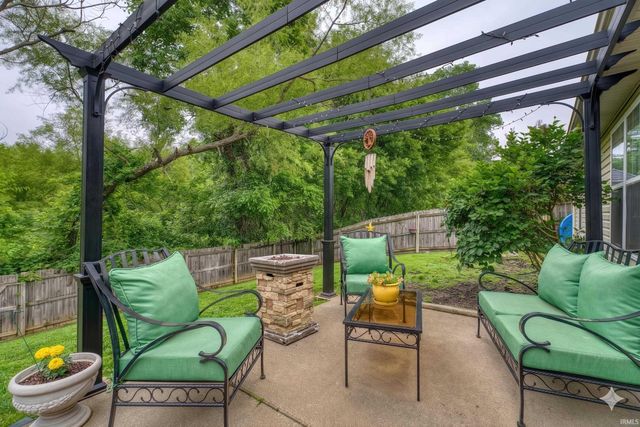 3700 Mariner Drive, Evansville, IN 47711