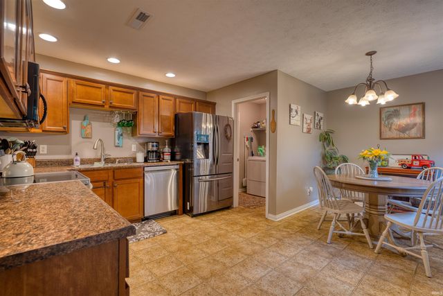 3700 Mariner Drive, Evansville, IN 47711