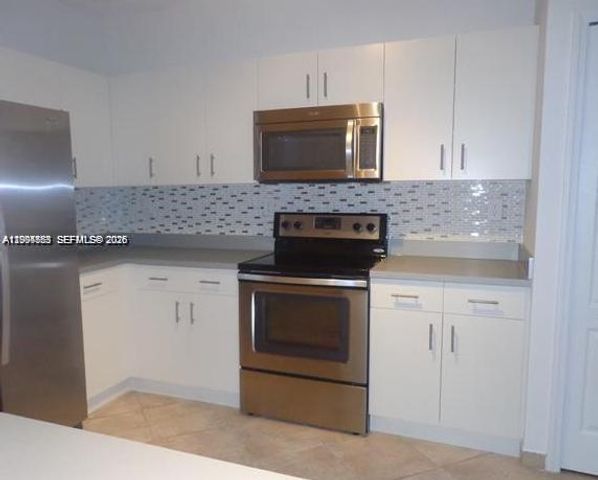 2218 NW 160th Ter 2218, Pembroke Pines, FL 33028