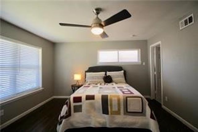 2339 Rockyglen Drive, Dallas, TX 75228