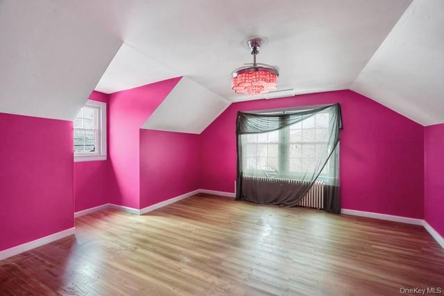 212 Bergen Court, Copiague, NY 11726