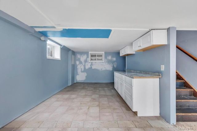 212 Bergen Court, Copiague, NY 11726