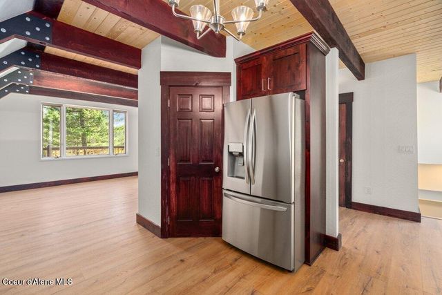 141 Amaze Way, Athol, ID 83801