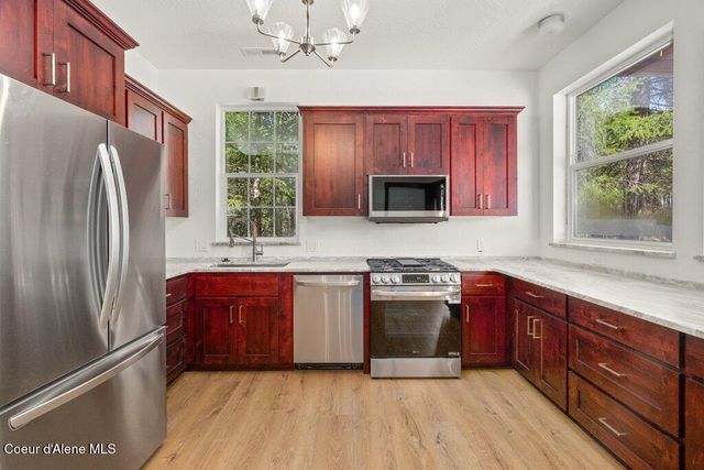 141 Amaze Way, Athol, ID 83801