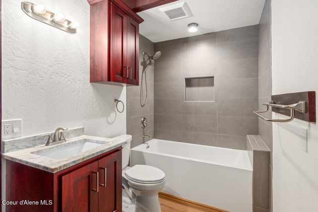 141 Amaze Way, Athol, ID 83801