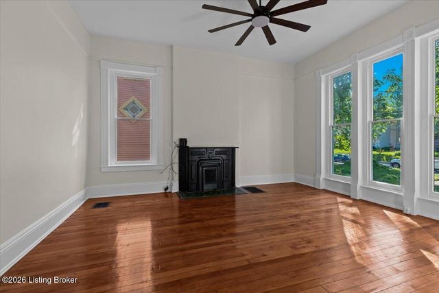 1409 Hepburn Ave, Louisville, KY 40204