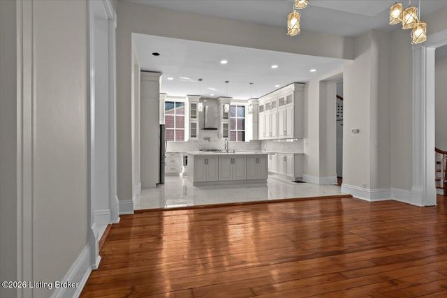 1409 Hepburn Ave, Louisville, KY 40204
