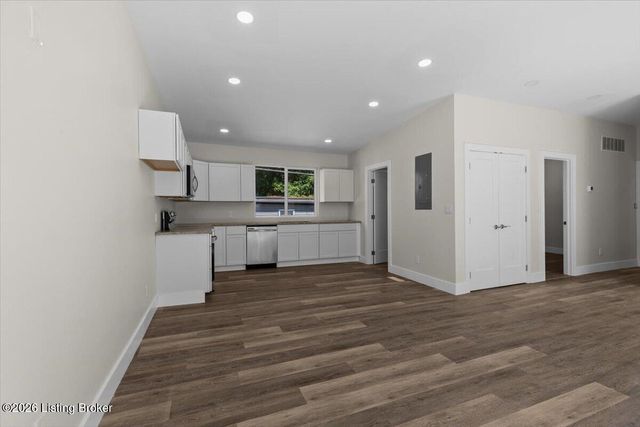 1409 Hepburn Ave, Louisville, KY 40204