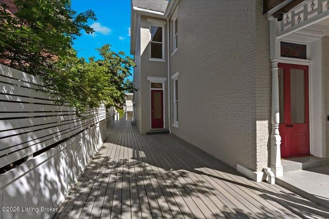 1409 Hepburn Ave, Louisville, KY 40204