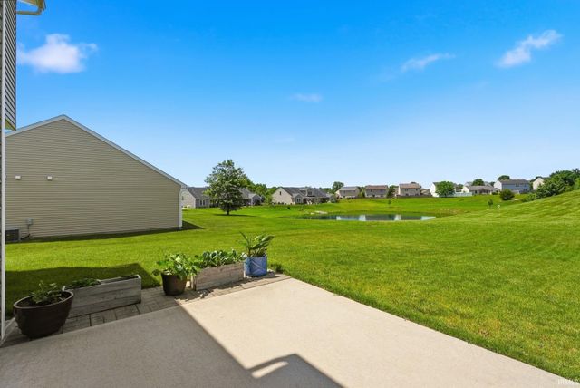 1851 Meadowsweet Parkway, Fort Wayne, IN 46808