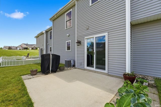 1851 Meadowsweet Parkway, Fort Wayne, IN 46808