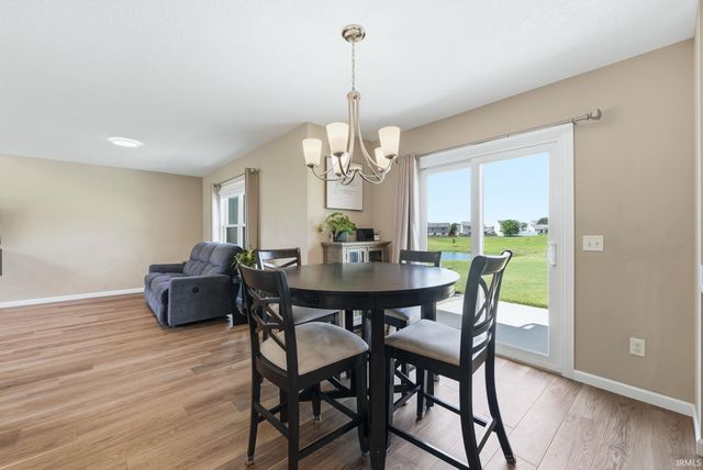 1851 Meadowsweet Parkway, Fort Wayne, IN 46808