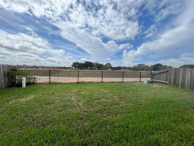 15103 Signal Ridge Way, Cypress, TX 77429