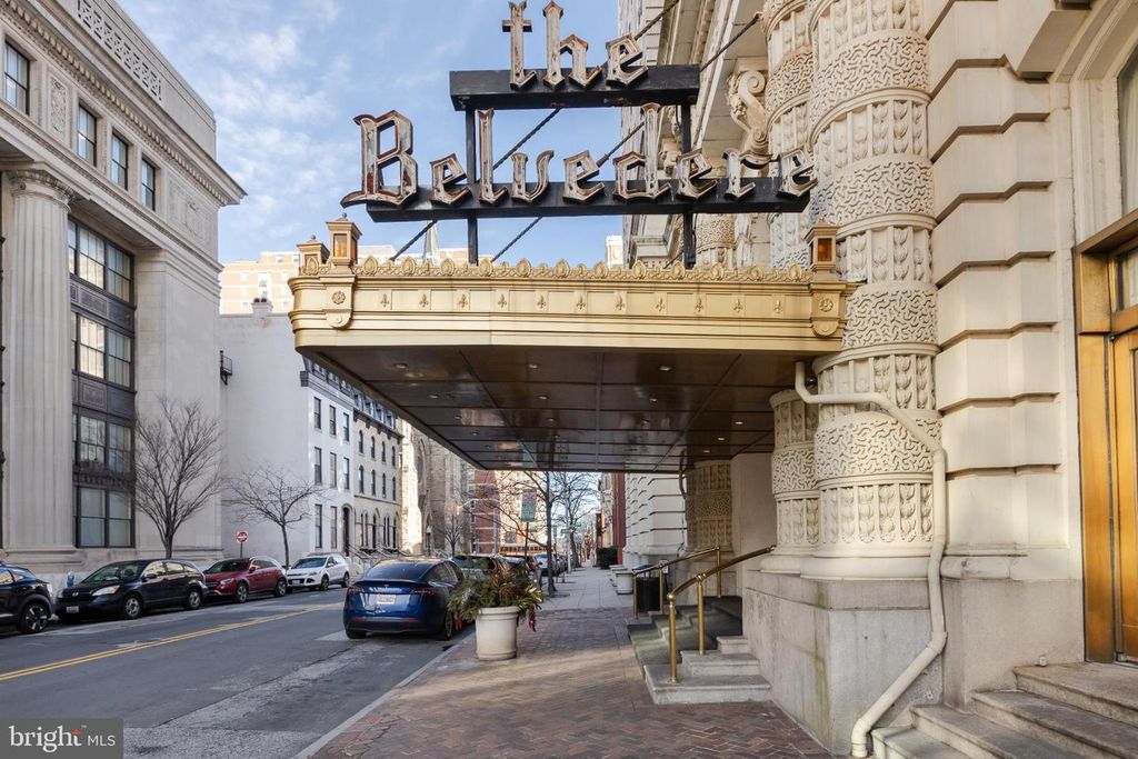 Image 2 of property listing at 1 E CHASE ST #712, Baltimore, MD 21202