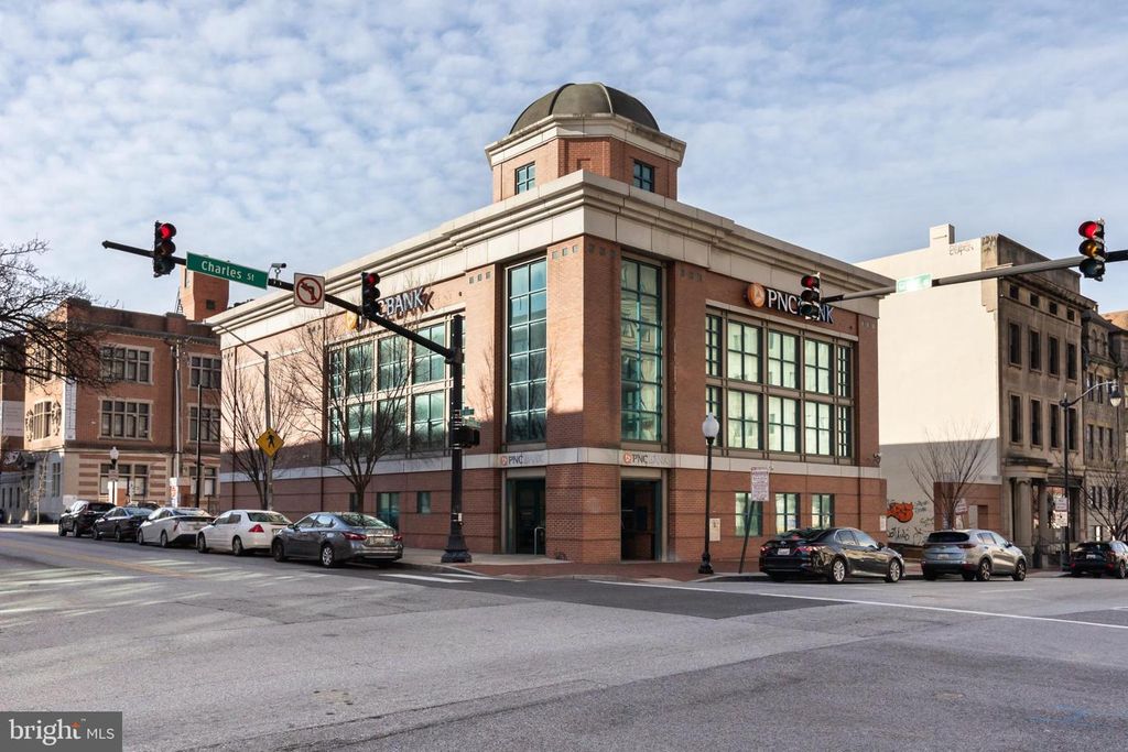 Image 46 of property listing at 1 E CHASE ST #712, Baltimore, MD 21202