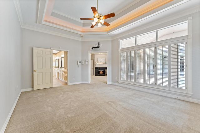 36 Champions Bend Circle, Houston, TX 77069