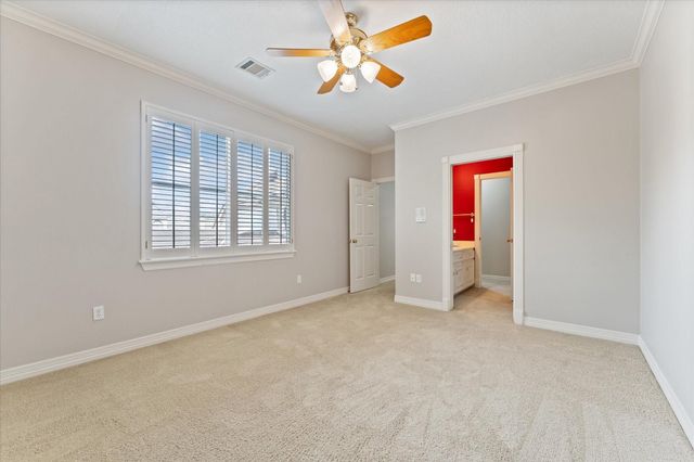 36 Champions Bend Circle, Houston, TX 77069