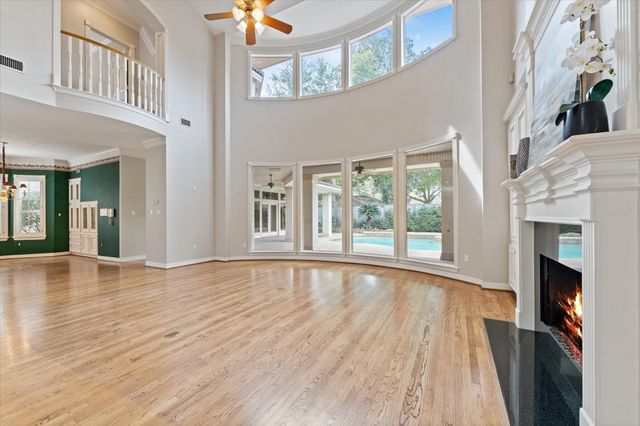 36 Champions Bend Circle, Houston, TX 77069