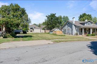 1005 Locust Avenue SE, Huntsville, AL 35801