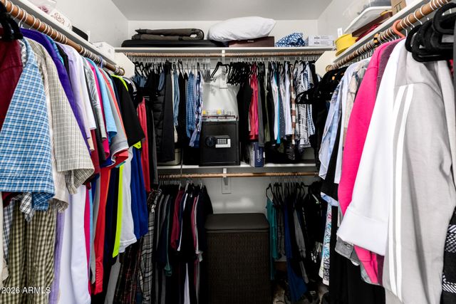 10423 E Crescent Avenue, Mesa, AZ 85208