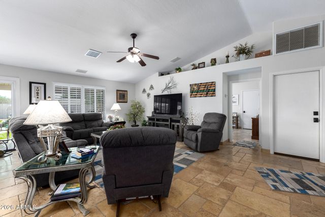 10423 E Crescent Avenue, Mesa, AZ 85208