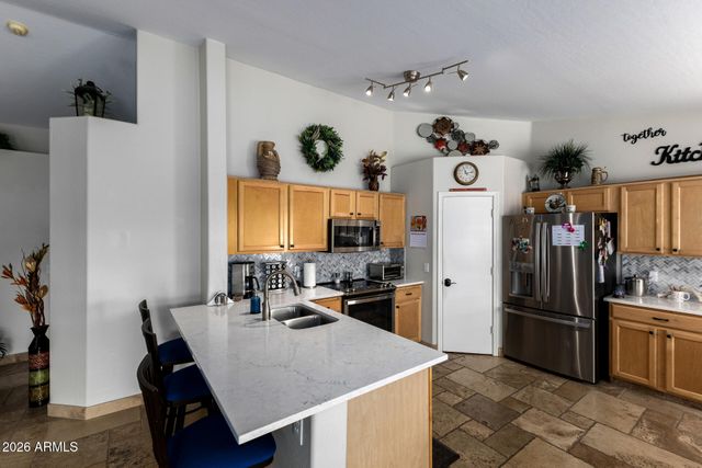 10423 E Crescent Avenue, Mesa, AZ 85208