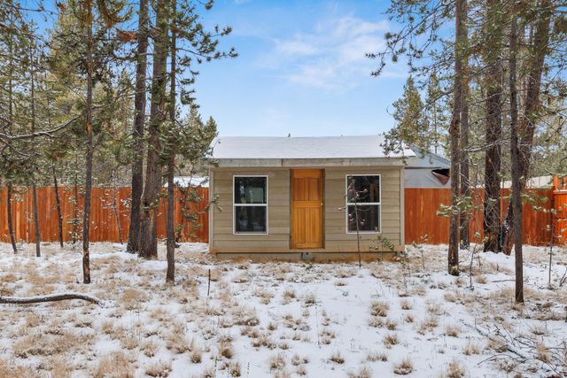 17316 Golden Eye Drive, Bend, OR 97707