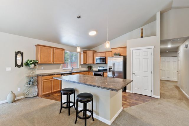 17316 Golden Eye Drive, Bend, OR 97707