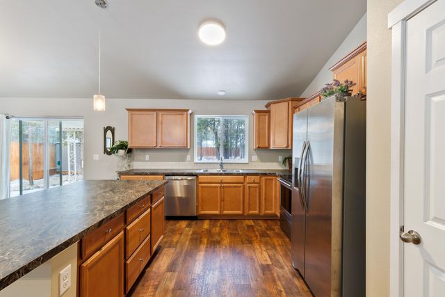 17316 Golden Eye Drive, Bend, OR 97707