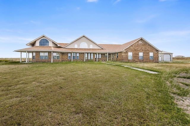 915 S Tignor Street, Pampa, TX 79065