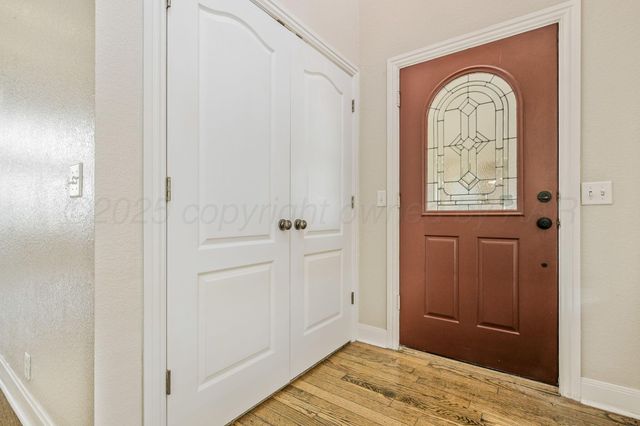 915 S Tignor Street, Pampa, TX 79065