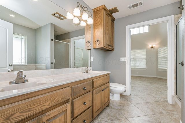 915 S Tignor Street, Pampa, TX 79065