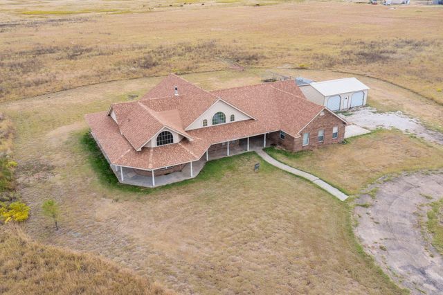 915 S Tignor Street, Pampa, TX 79065