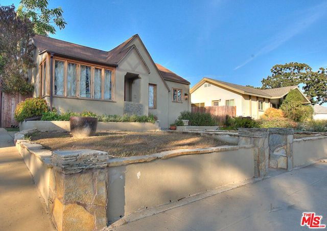 305 W Ellis Avenue, Inglewood, CA 90302