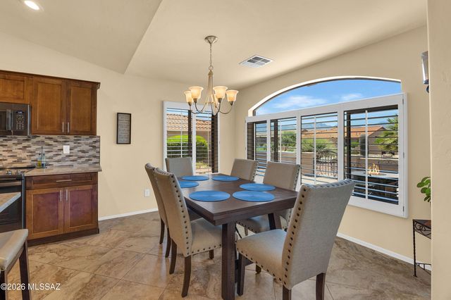 61852 E Sandlewood Road, Tucson, AZ 85739