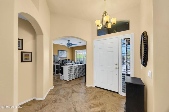 61852 E Sandlewood Road, Tucson, AZ 85739