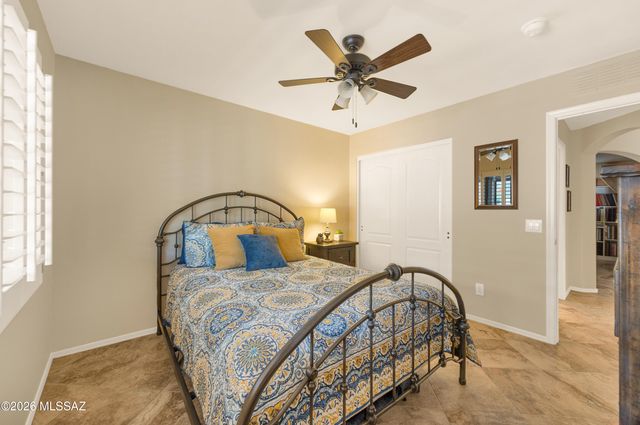 61852 E Sandlewood Road, Tucson, AZ 85739