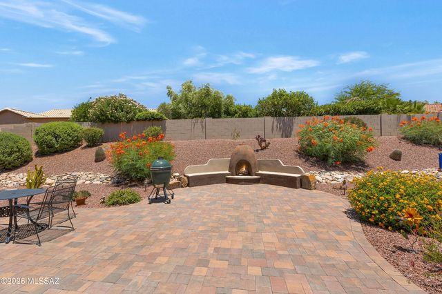 61852 E Sandlewood Road, Tucson, AZ 85739