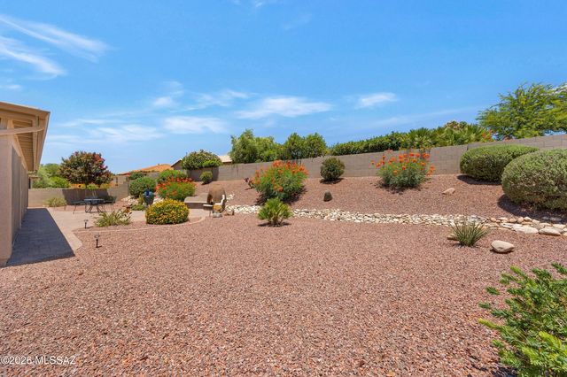 61852 E Sandlewood Road, Tucson, AZ 85739